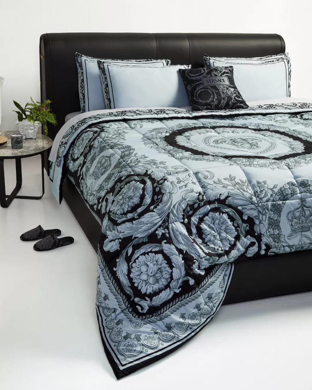 Barocco Full/Queen Bed Set*Versace Sale