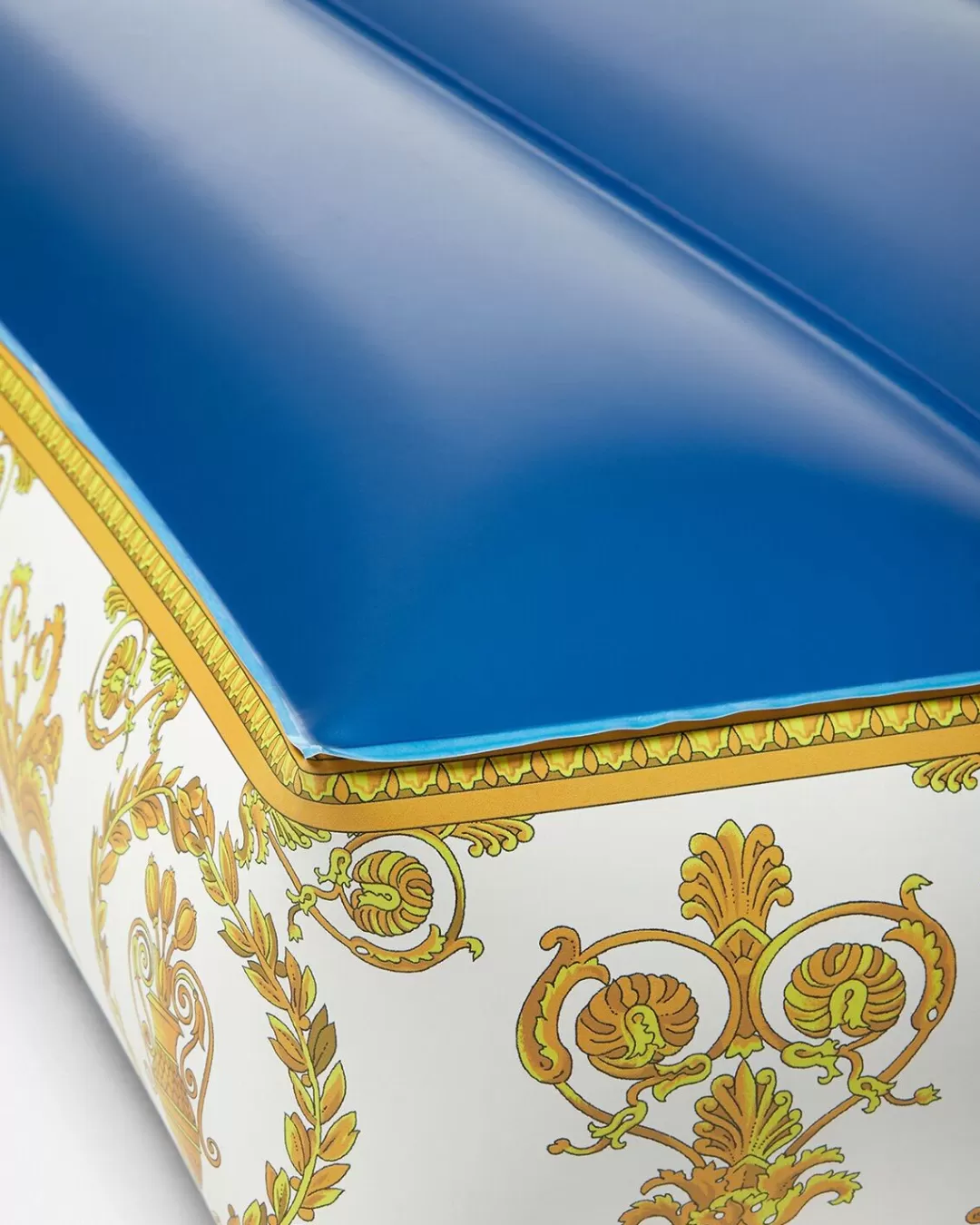 Crete De Fleur Float Mattress*Versace Online