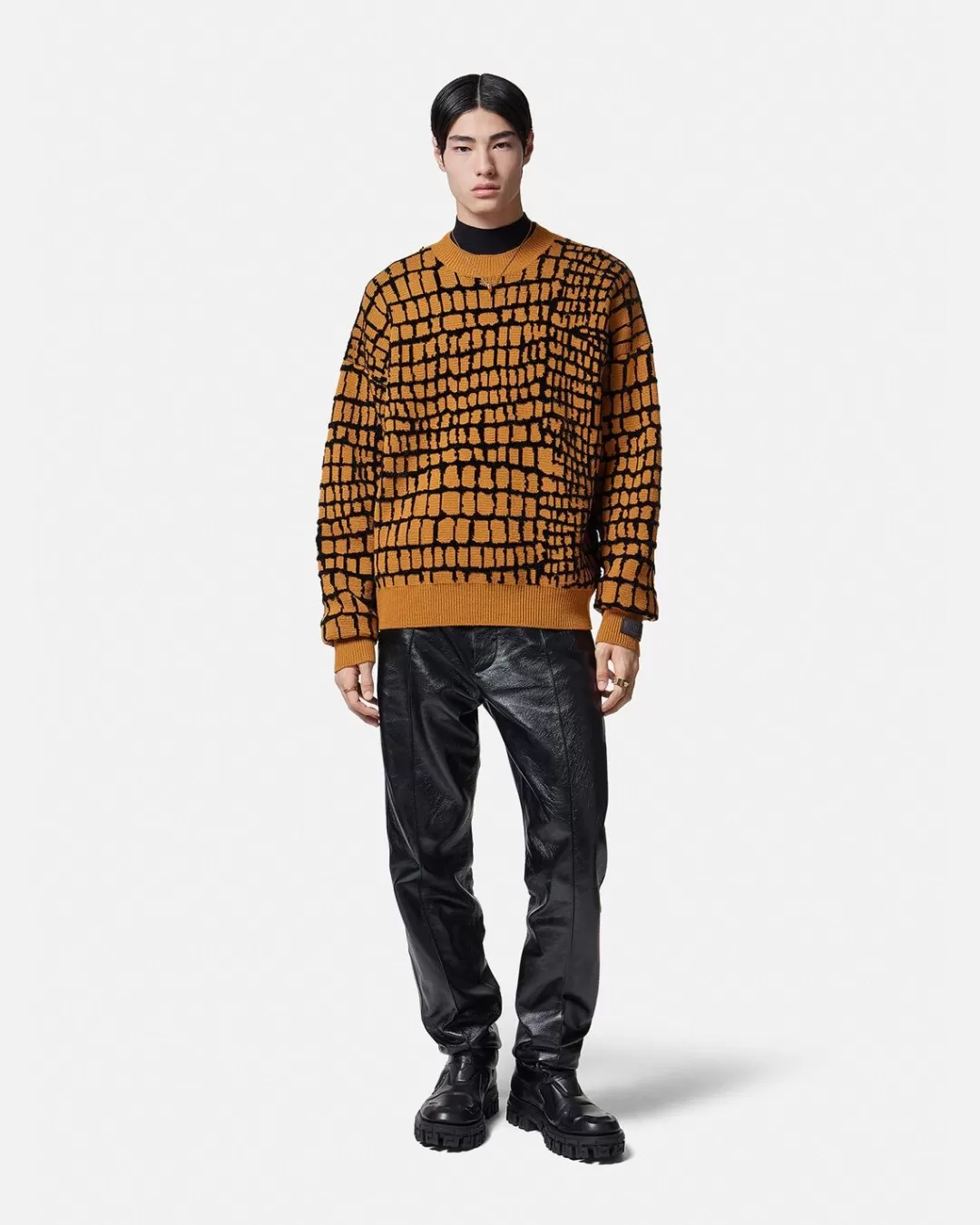 Croc-Effect Chenille Jacquard Sweater*Versace Hot