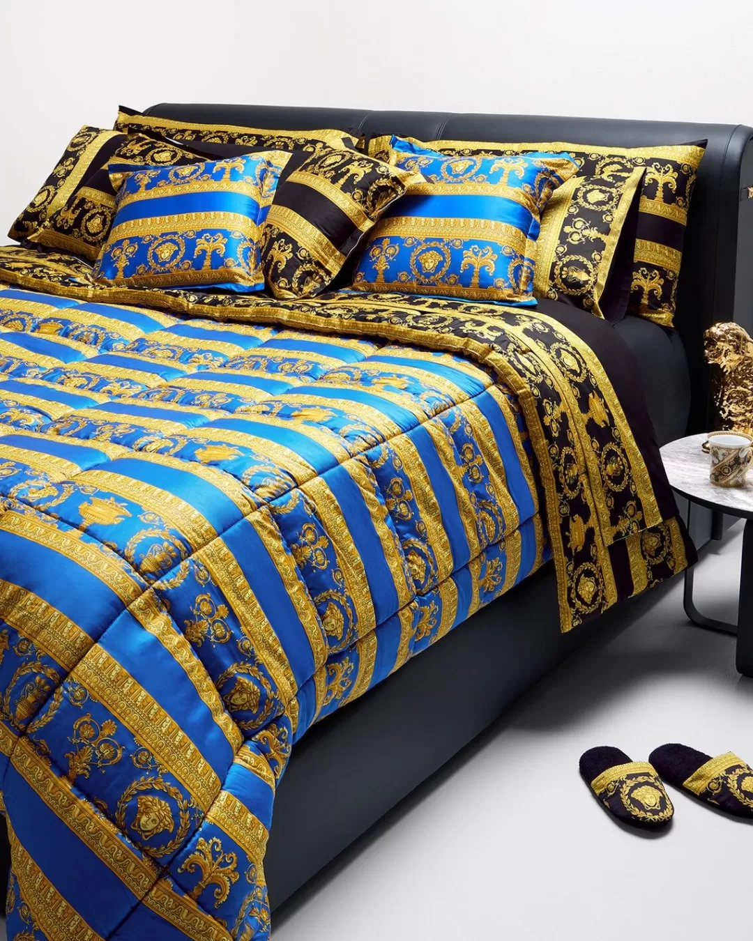 I Baroque Double-Face Comforter*Versace Hot