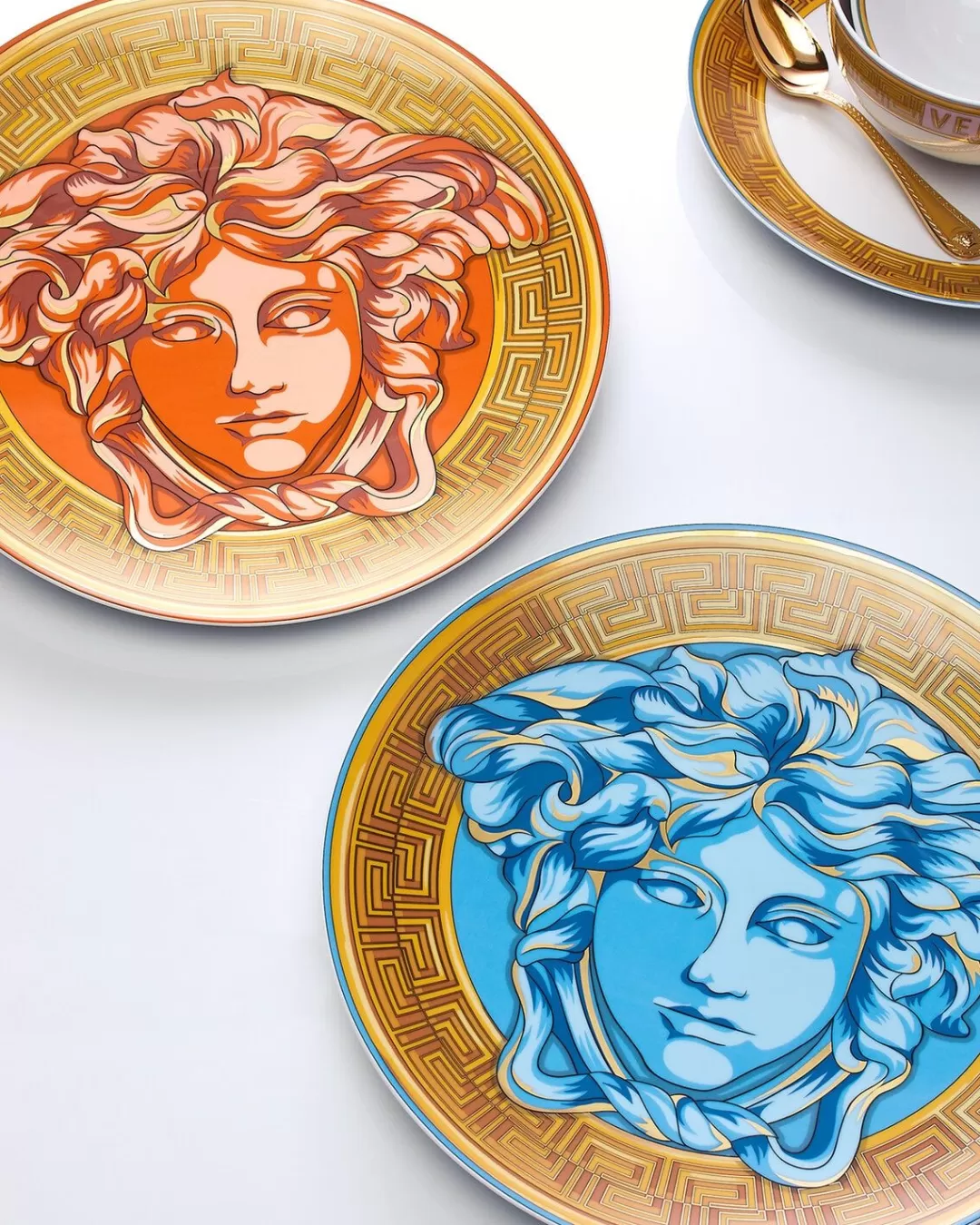 Medusa Amplified Service Plate 33 Cm*Versace Best