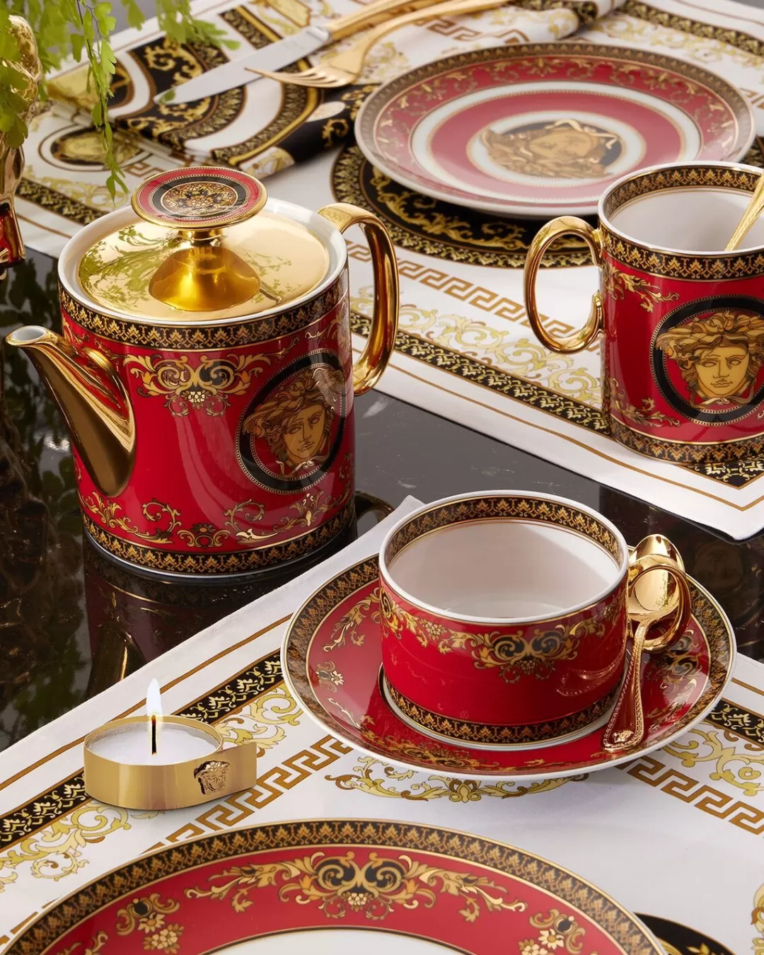 Medusa Red Teapot*Versace Clearance