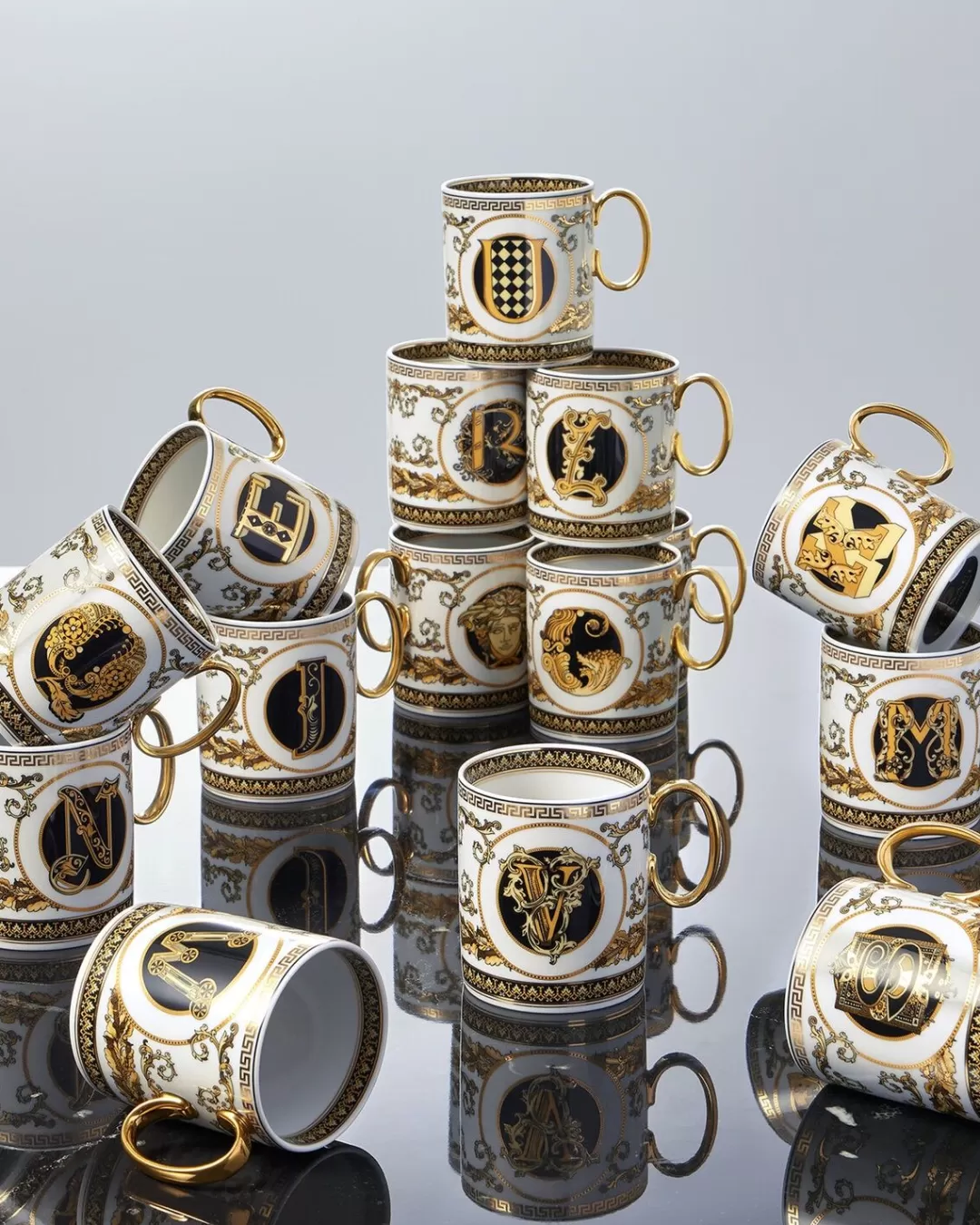 Virtus Alphabet J Mug*Versace Flash Sale