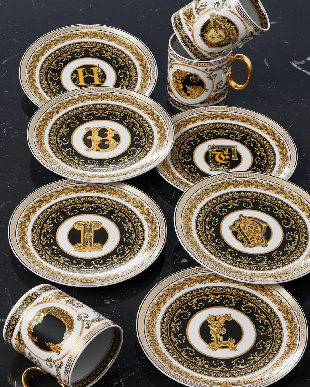 Virtus Alphabet P Plate 17 Cm*Versace Hot