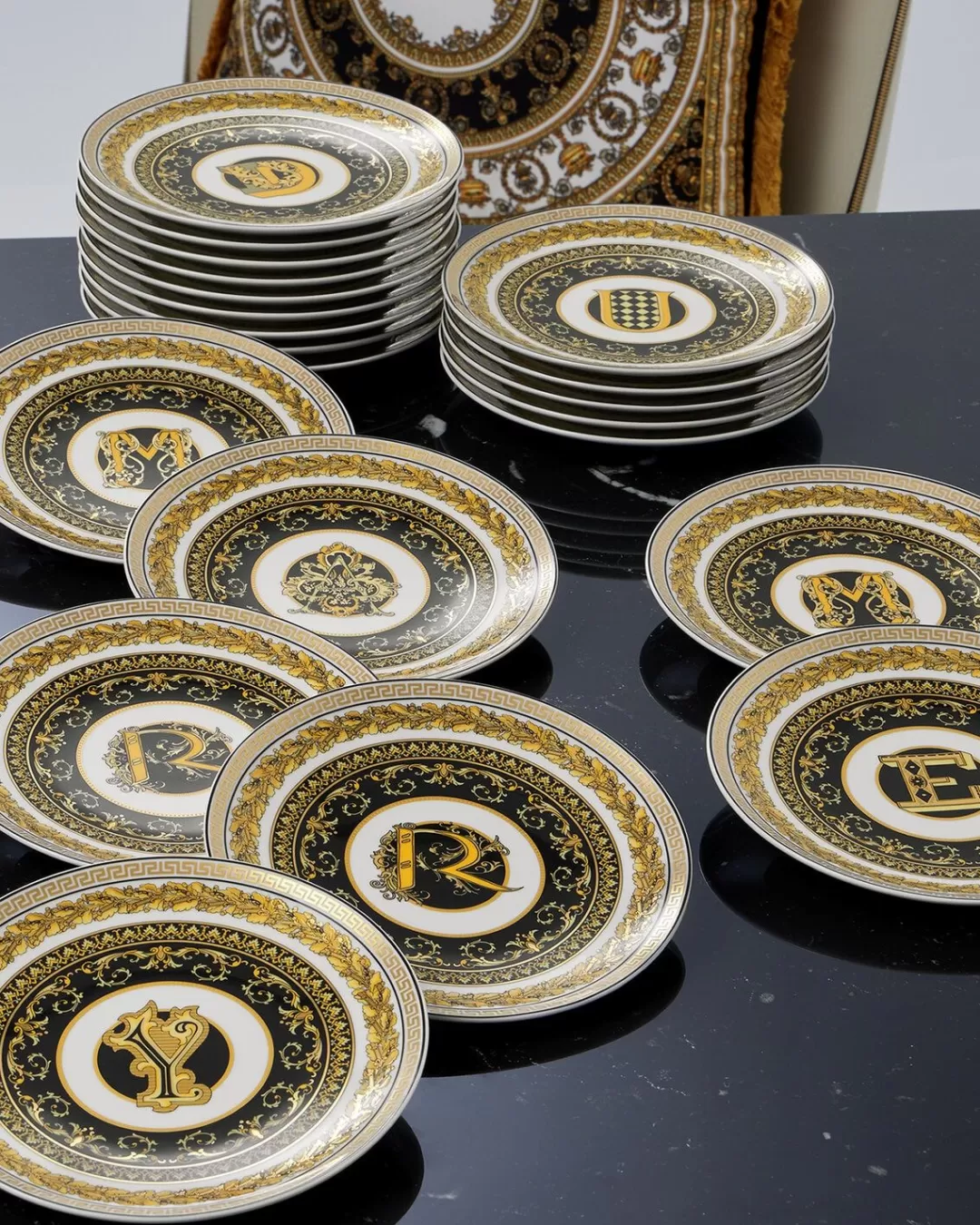 Virtus Alphabet Y Plate 17 Cm*Versace Store